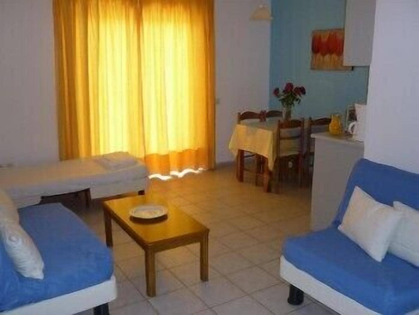 Hotel Oasis Kyparissia Exterior photo